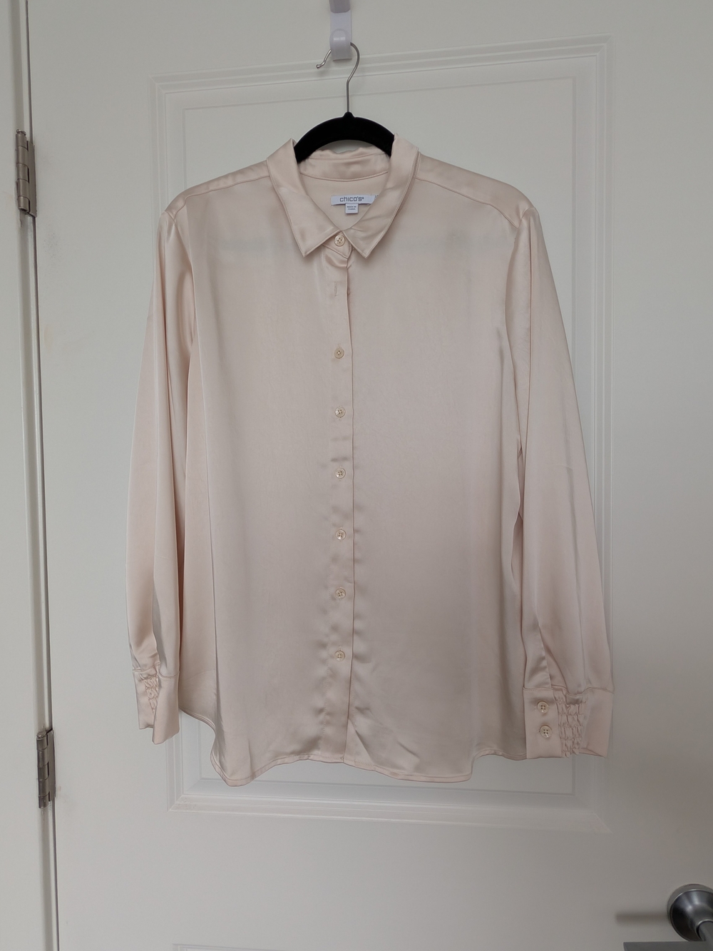 Chico's Pale Cream Long-Sleeve Satin Button-Up Shirt